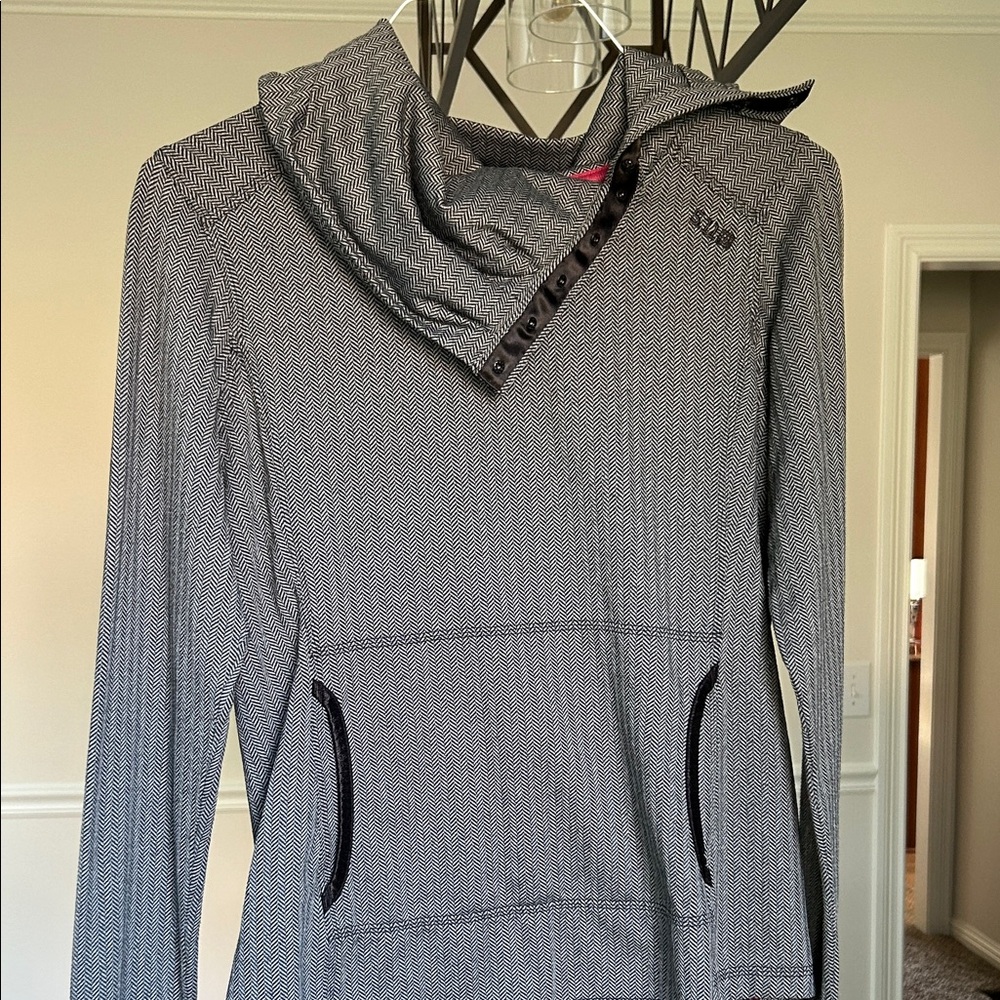 5.11 Tactical Women's Long Sleeve Pullover Hoodie in Gray Herringbone Pattern